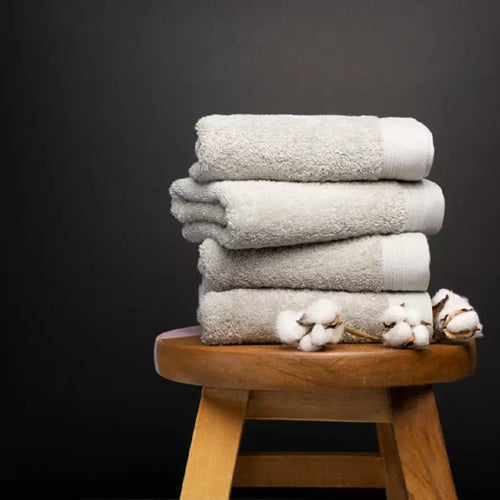 8-Piece Egyptian Cotton Towel Set with 4 Face Cloths